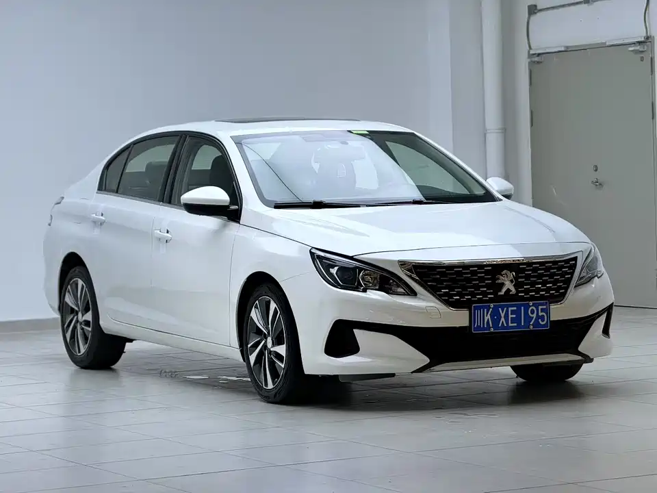 Peugeot 408
