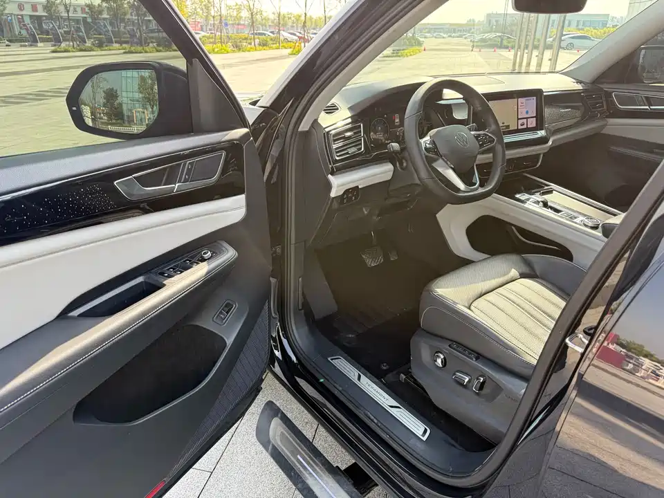 Volkswagen Tourang