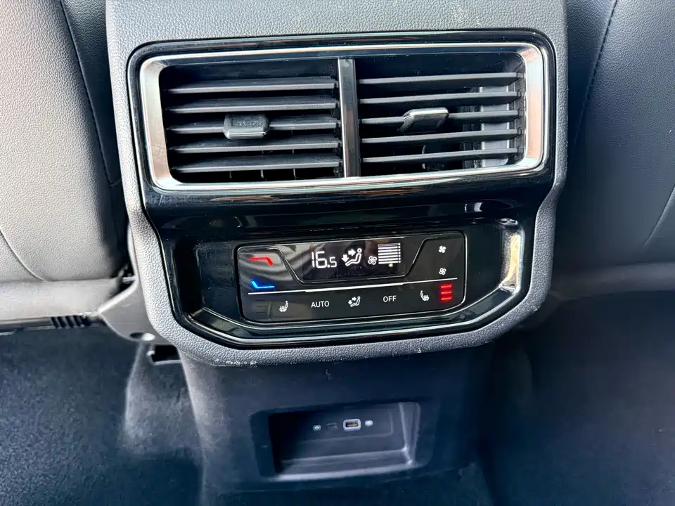 Volkswagen Tourang