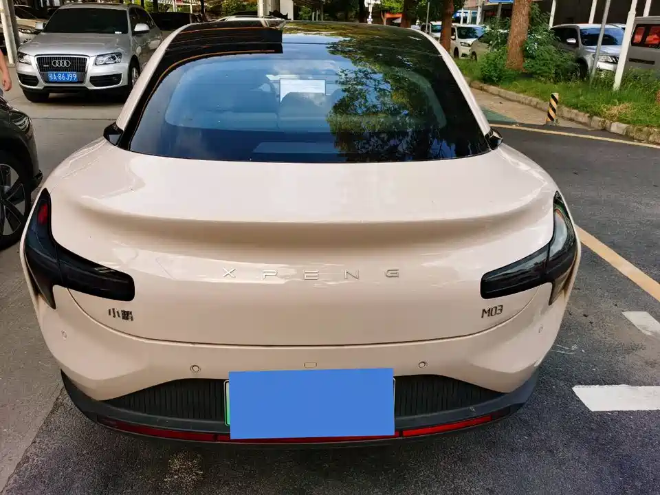 XPENG MONA M03