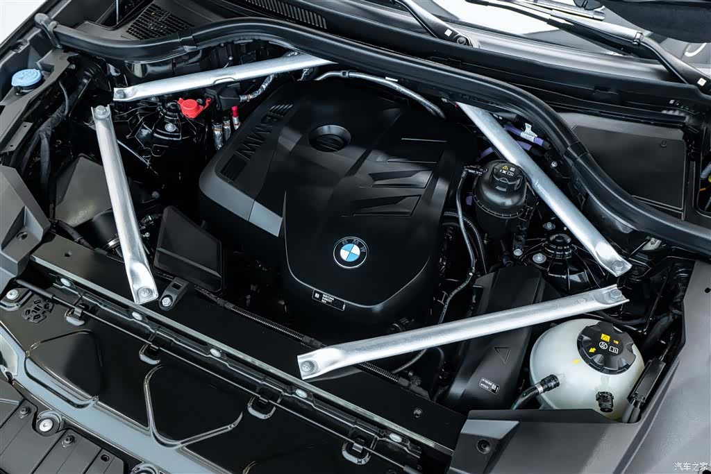 BMW X5, 2023 9