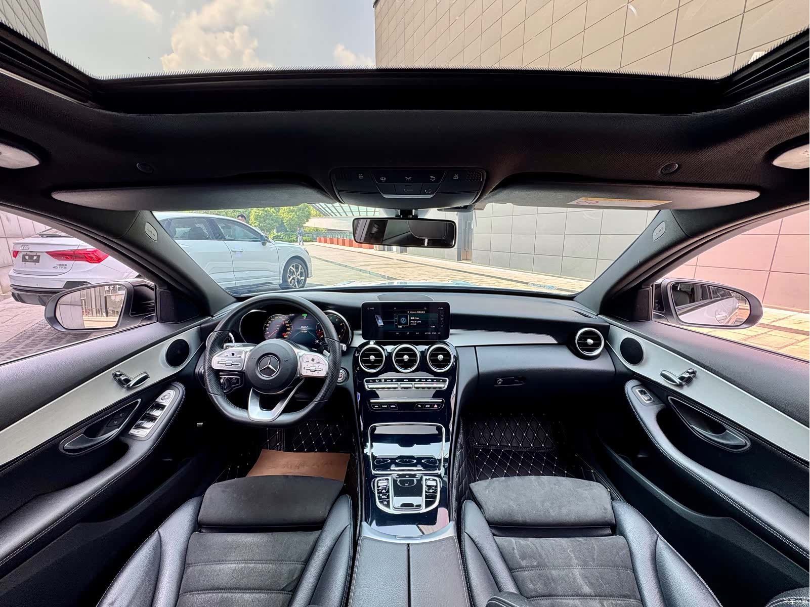 Mercedes-Benz C-Class, 2020 все фото