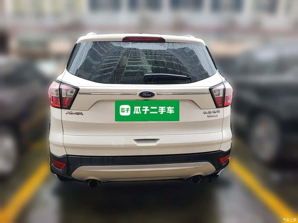 Ford Kuga, 2017 3