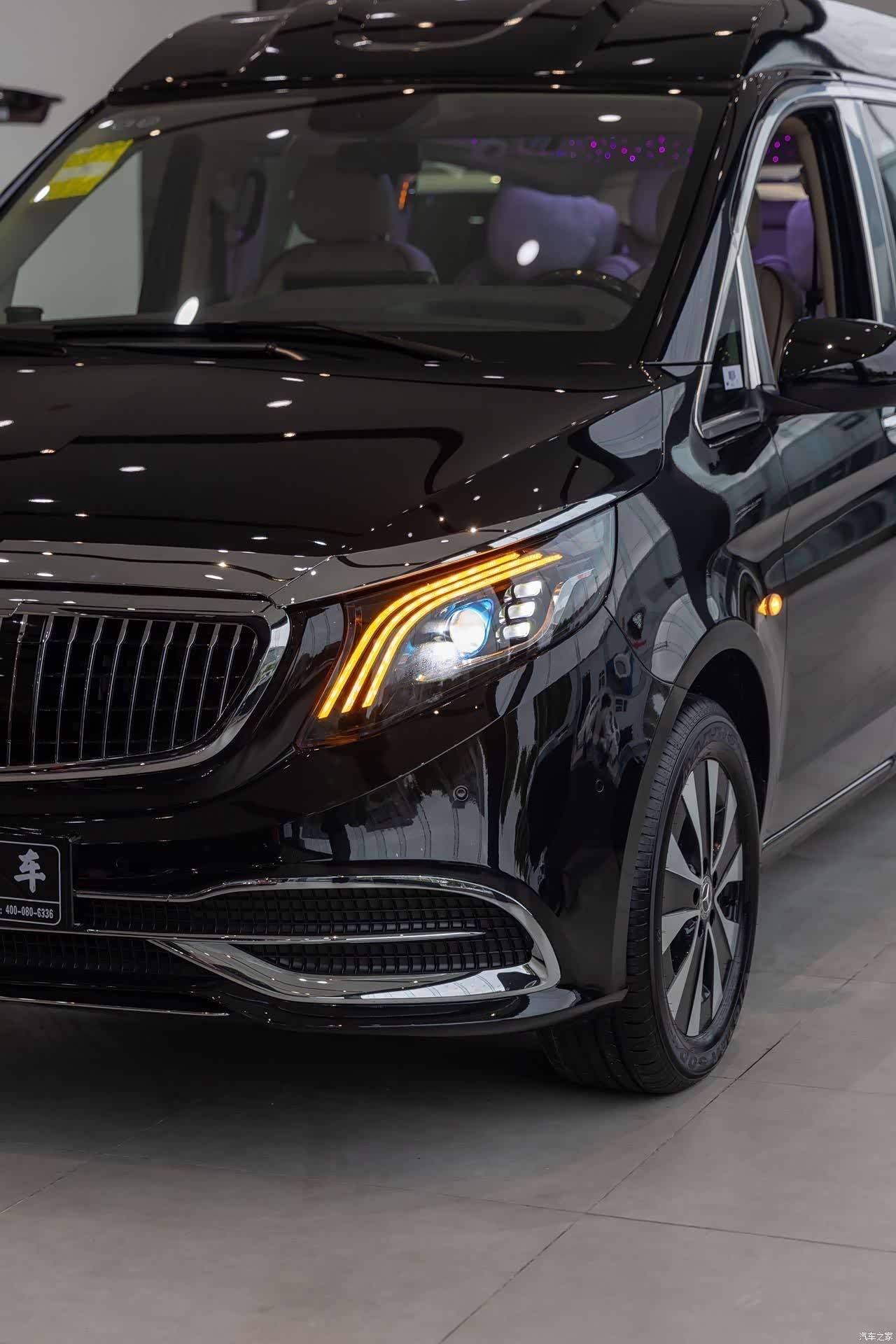 Mercedes-Benz 7, 2023 3