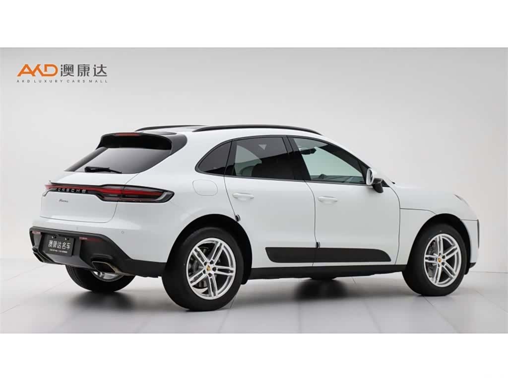 Porsche Macan, 2022 3