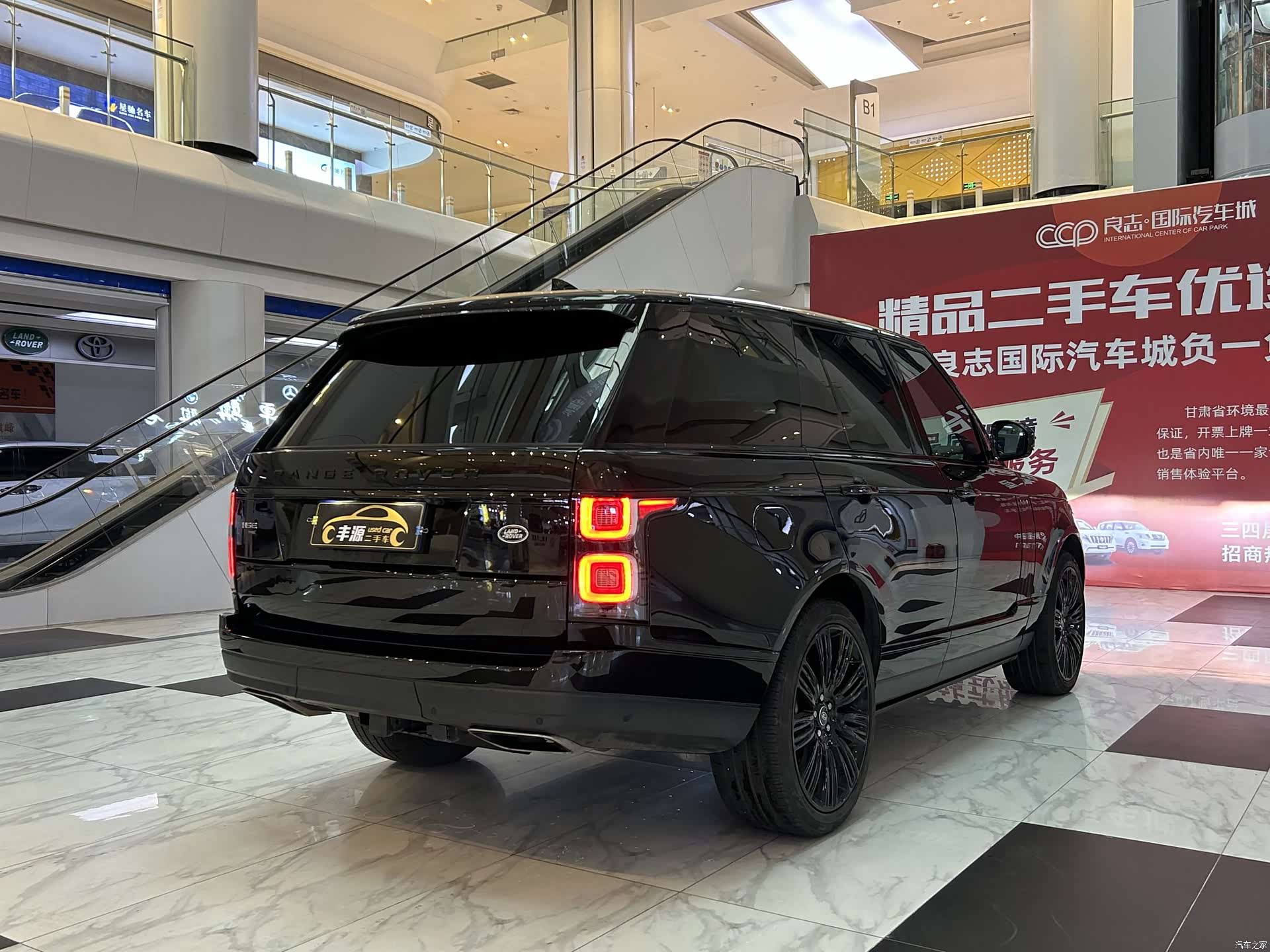 Land Rover Range Rover, 2022 24