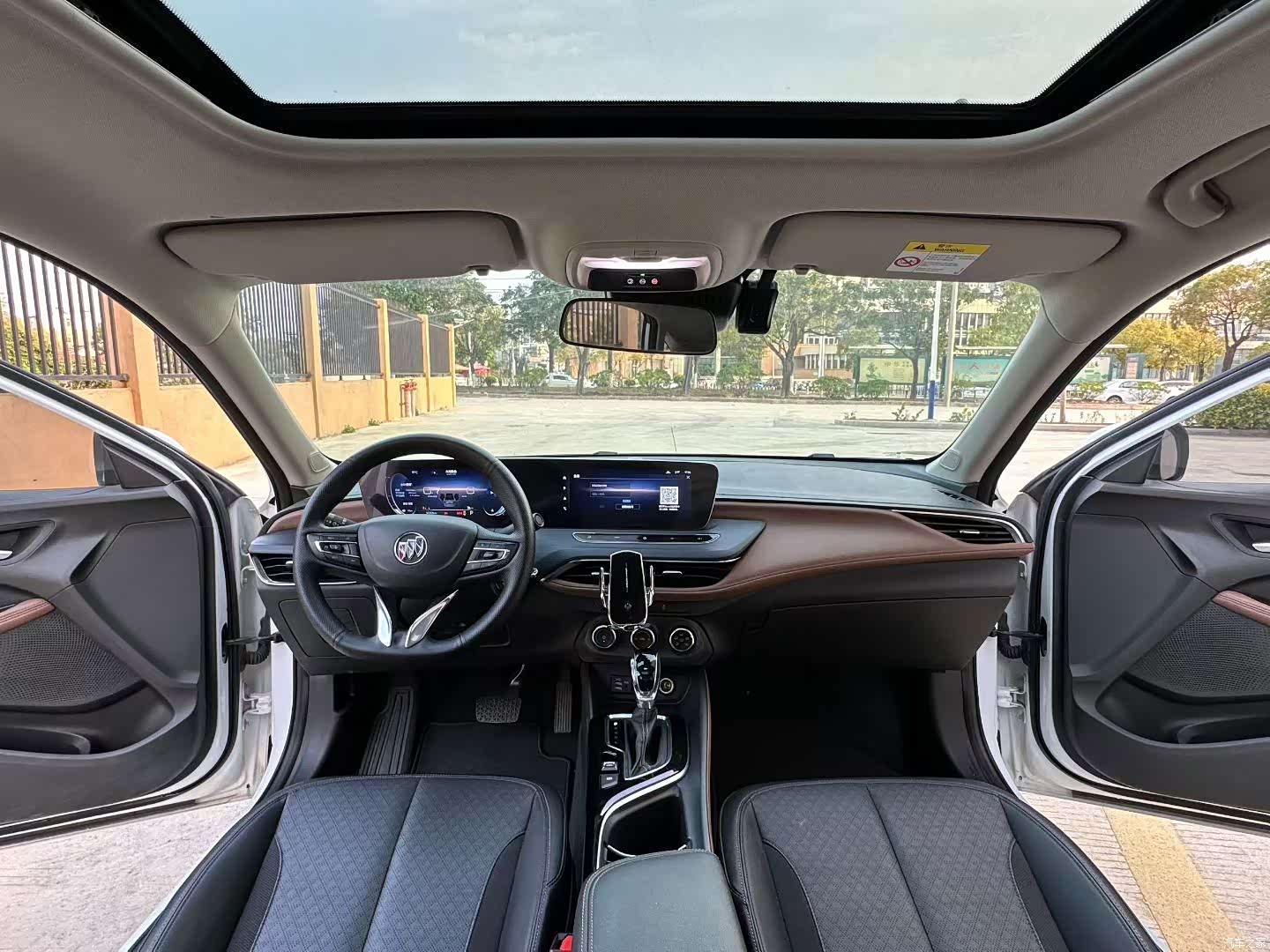 Buick Verano, 2022 4