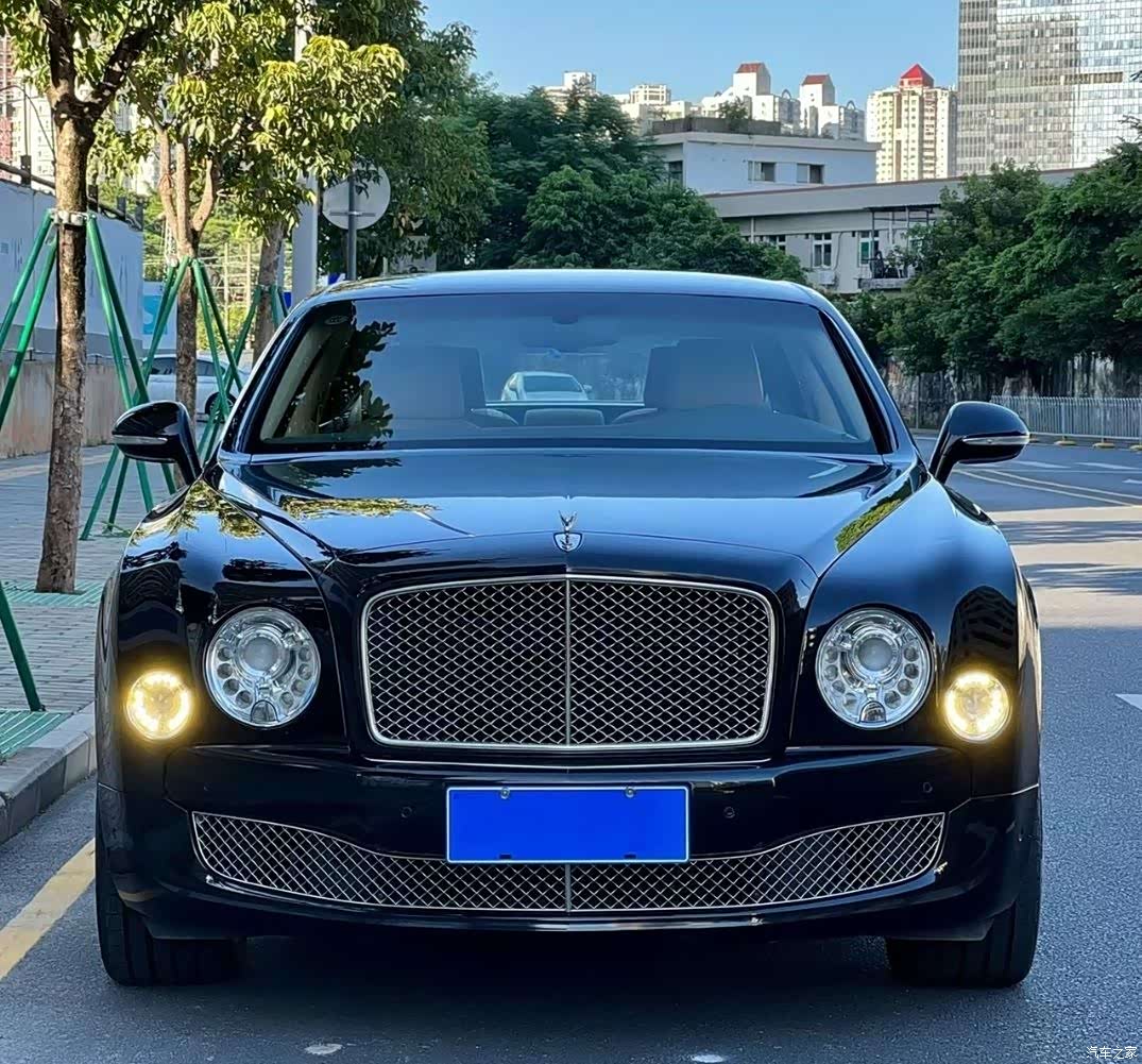Bentley Mulsanne, 2014 2