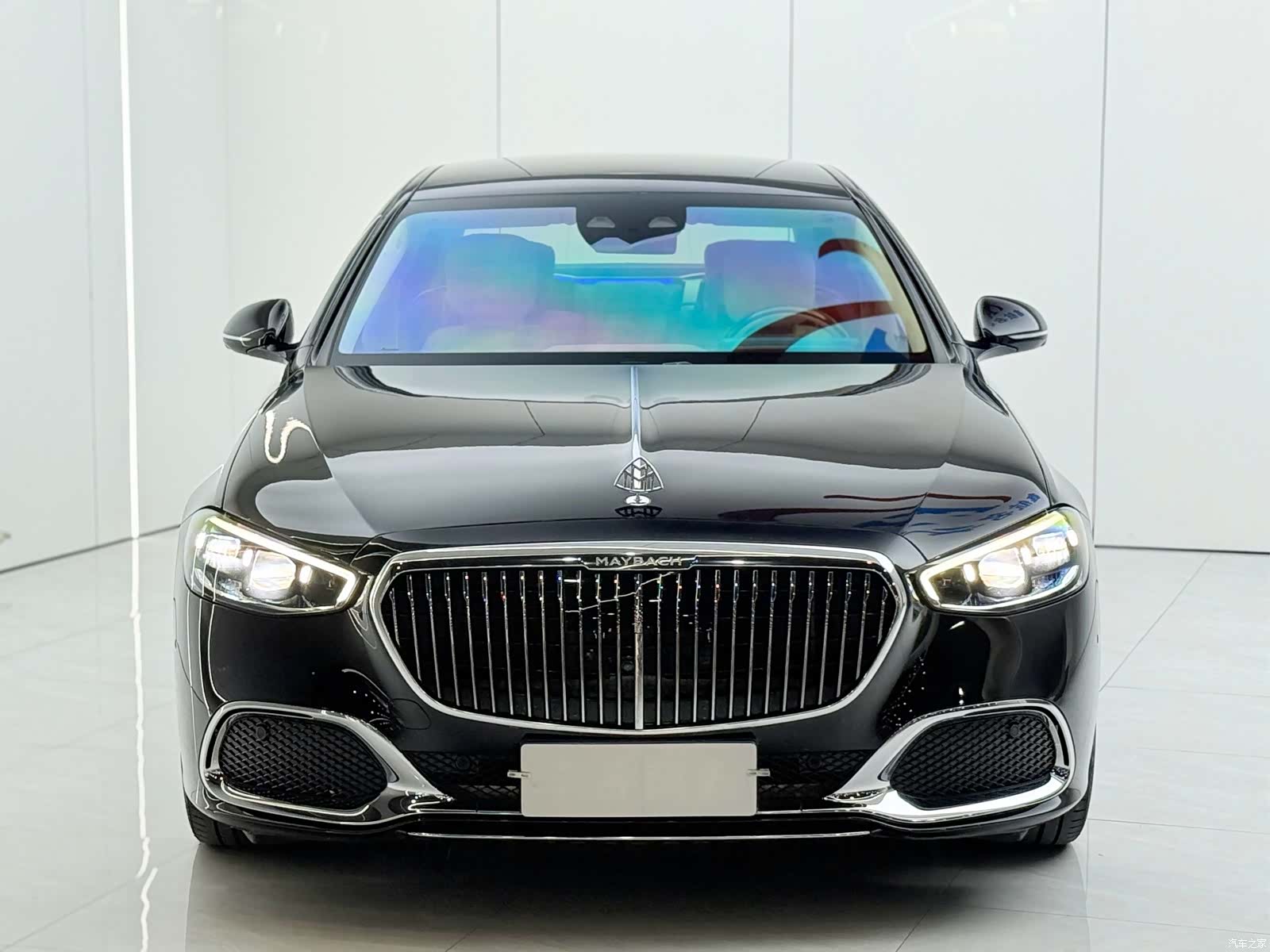 Maybach S-Class, 2023 3