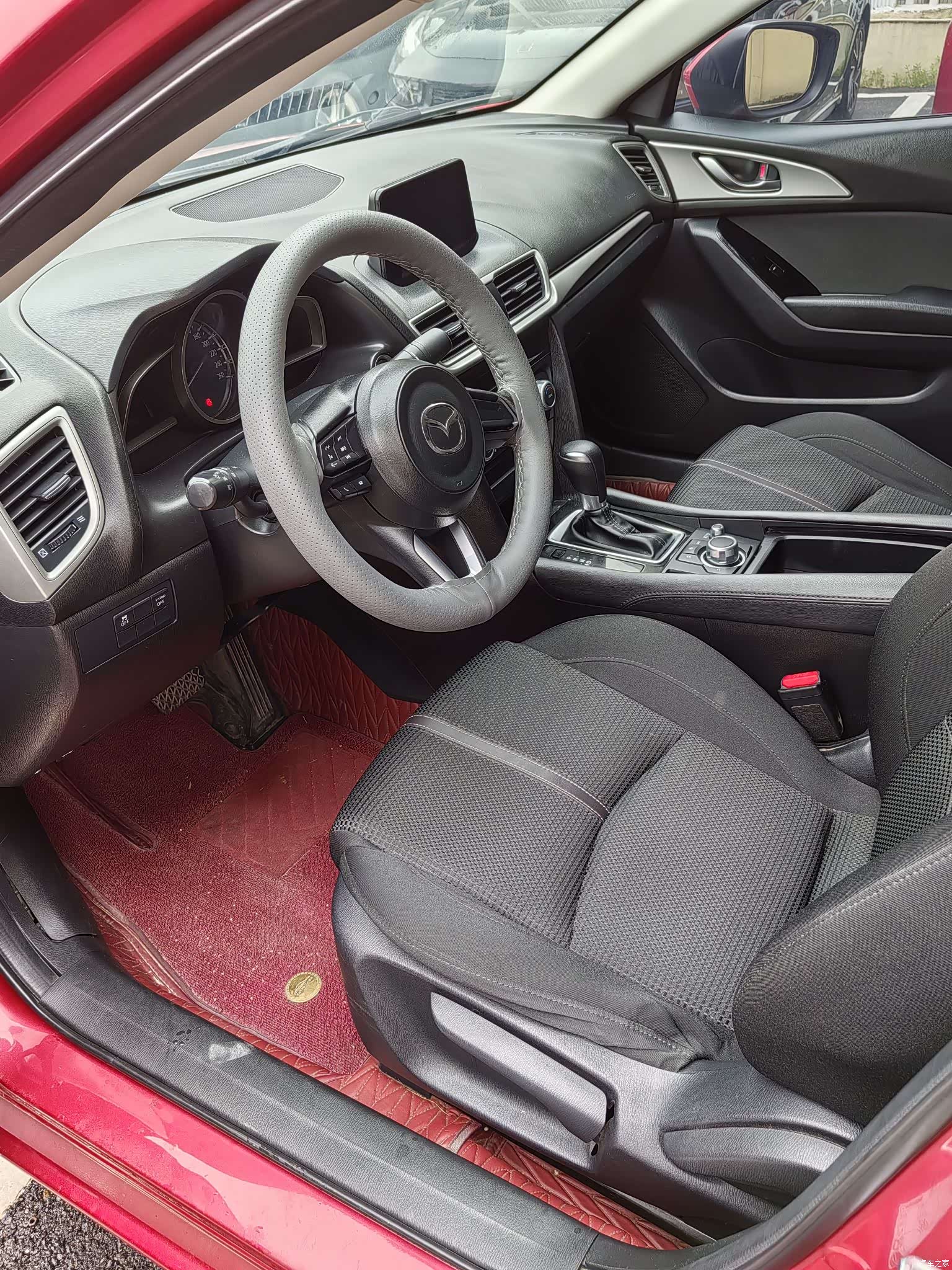 Mazda Mazda3, 2020 все фото
