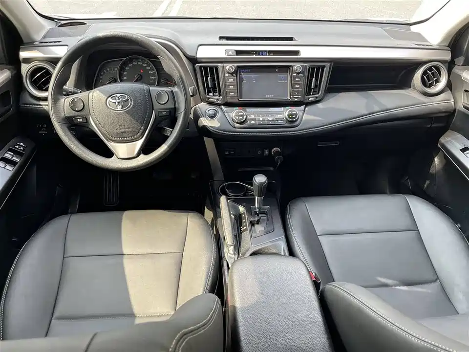 Toyota RAV4 Rongfang