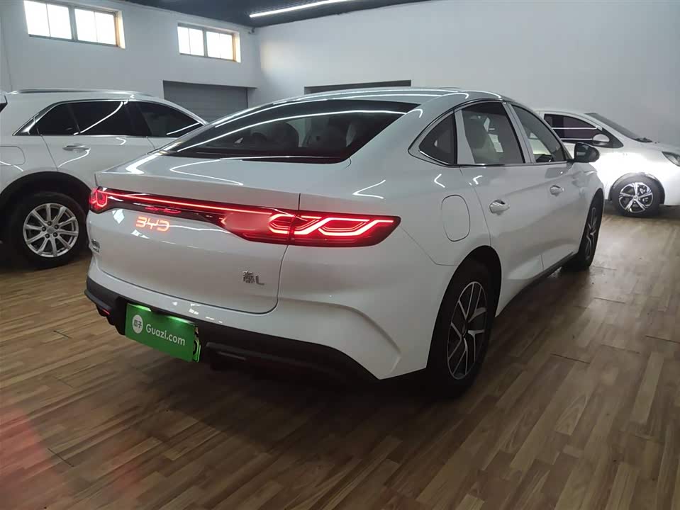 BYD Qin L