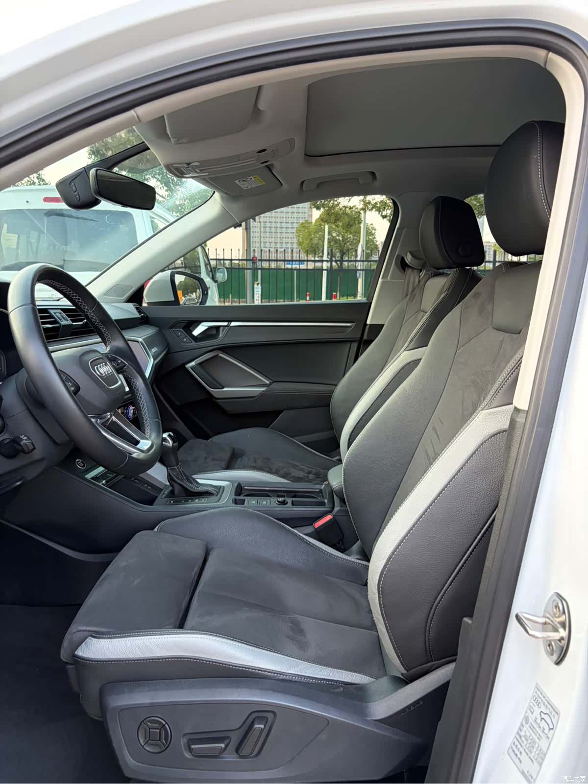 Audi Q3, 2022 6