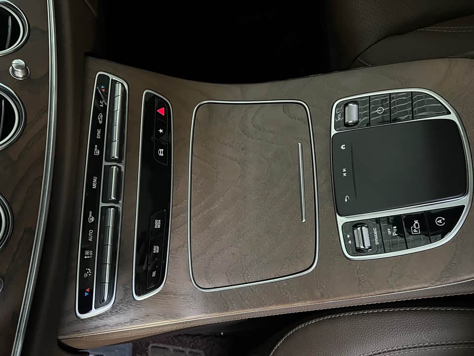 Mercedes-Benz E-class Mercedes-Benz E-class