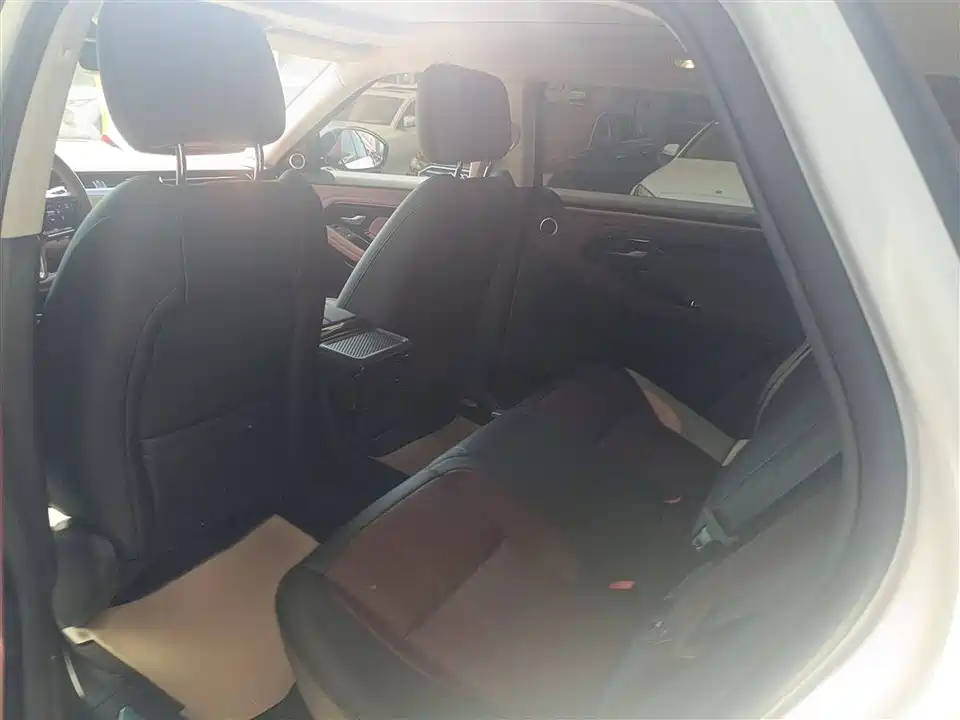 Land Rover Range Rover Aurora
