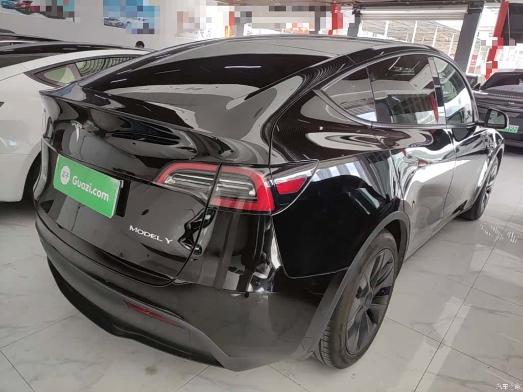 Tesla Model Y, 2024 все фото
