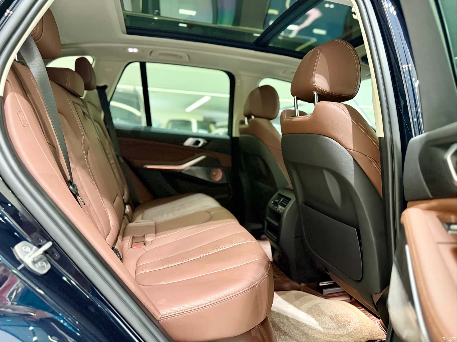 BMW X5, 2022 11