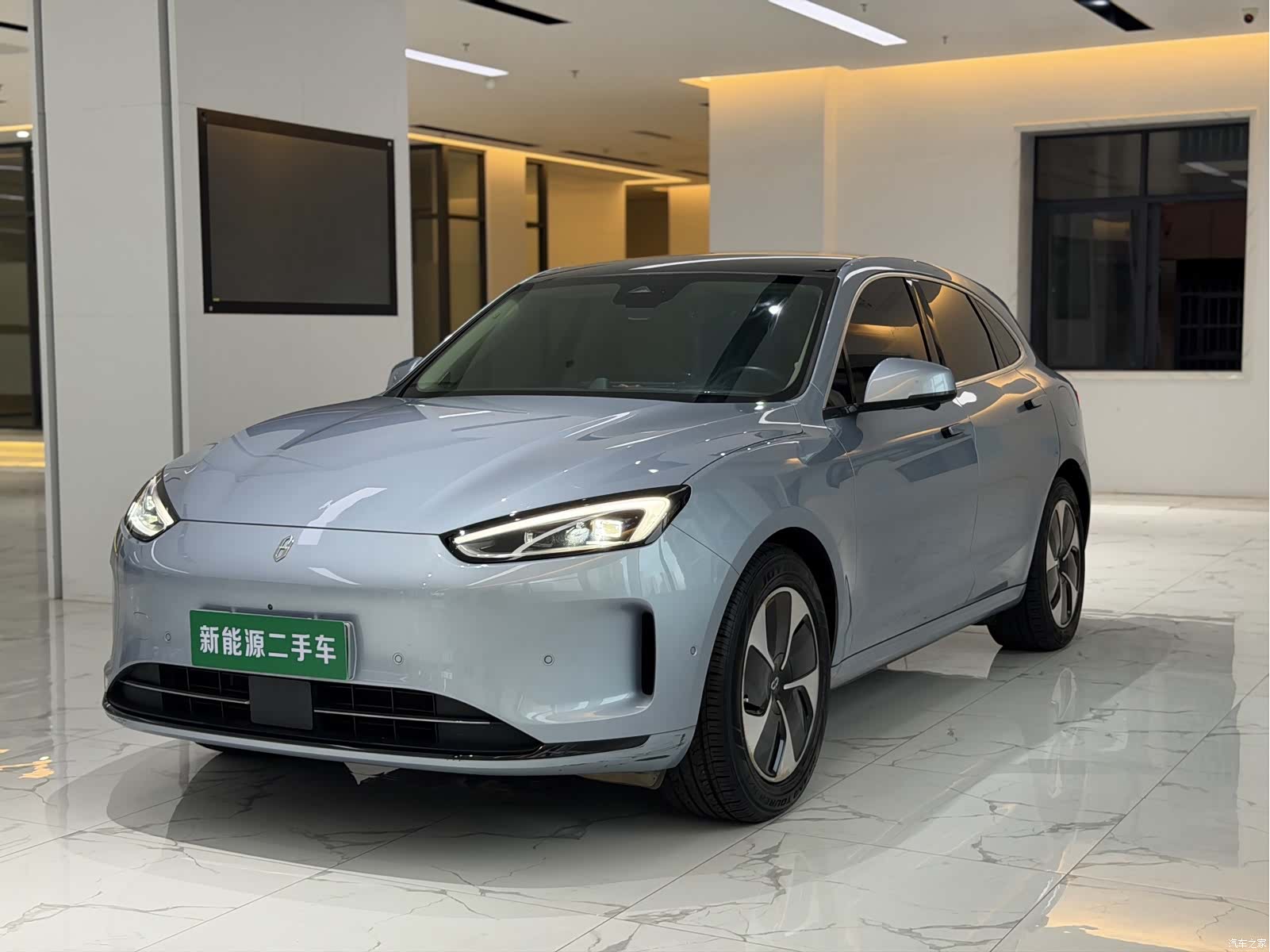 AITO M5, 2022 1