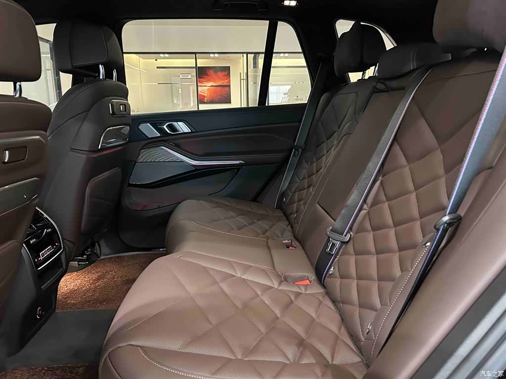 BMW X5, 2025 18
