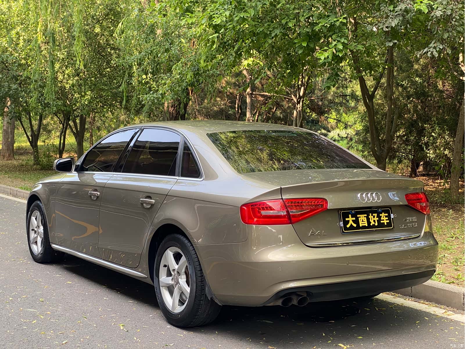Audi A4L, 2014 22