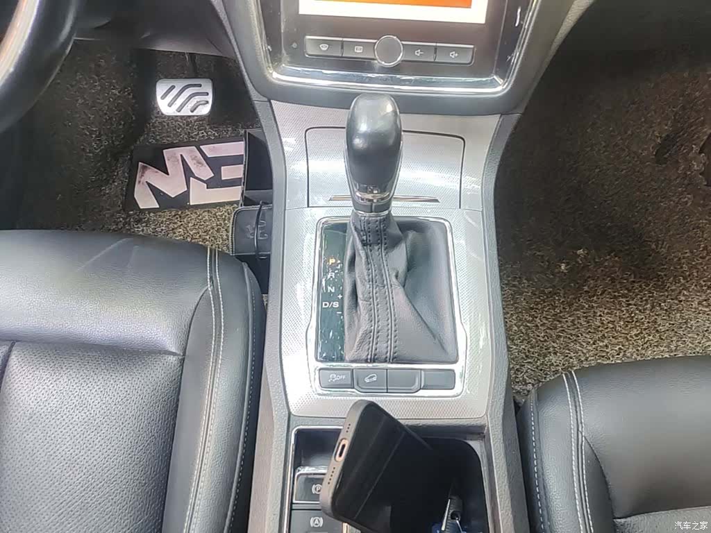 Roewe RX5, 2017 14