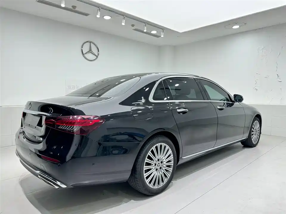 Mercedes-Benz E-class Mercedes-Benz E-class
