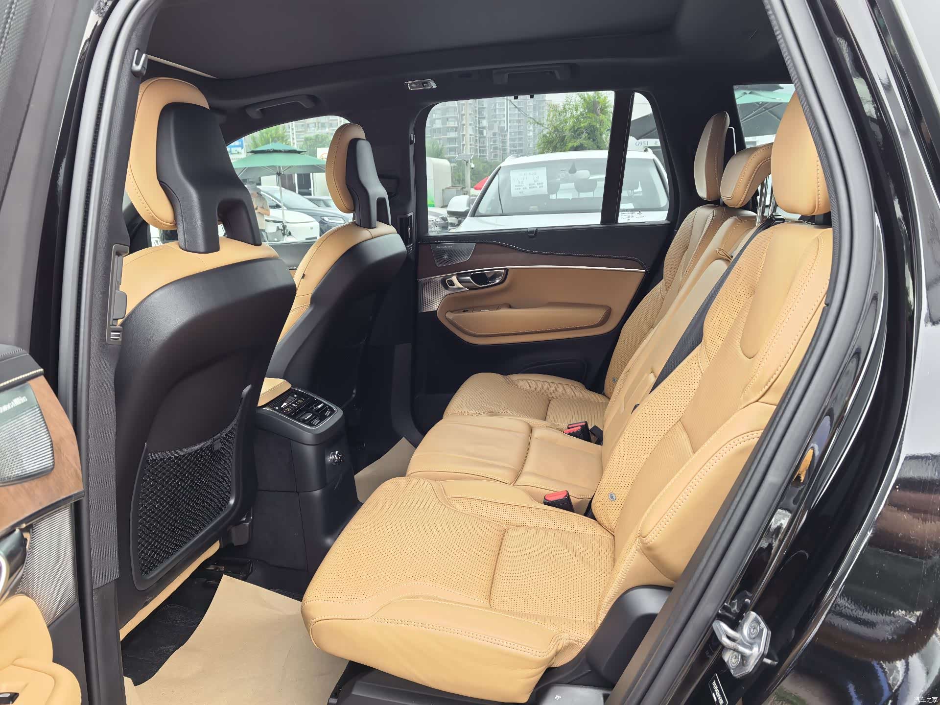 Volvo XC90, 2018 11