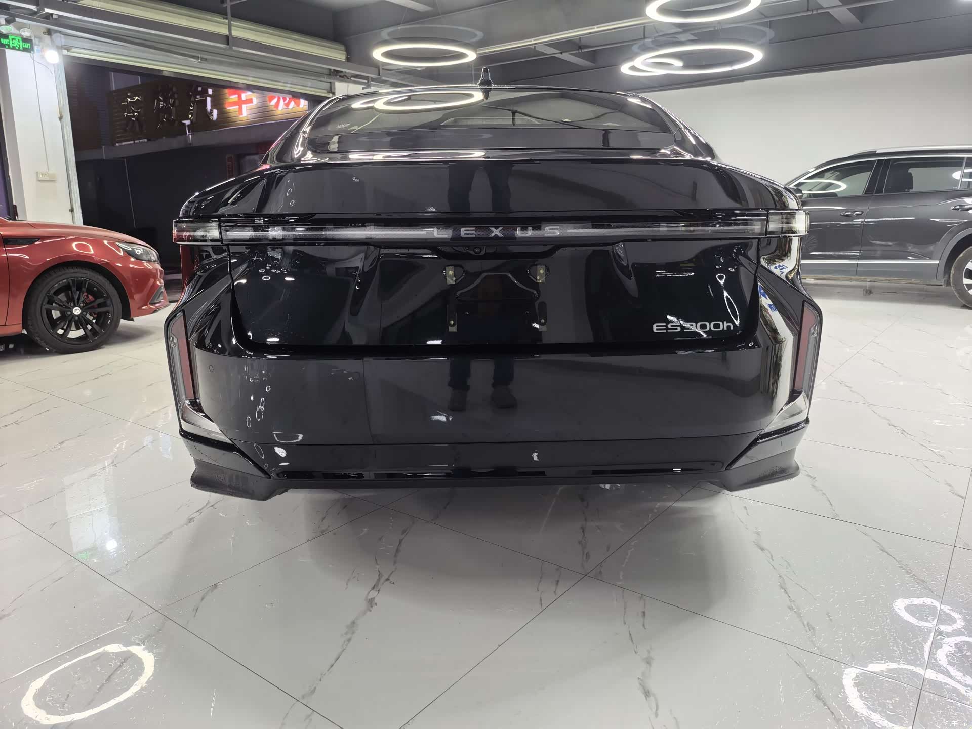 Lexus ES, 2026 все фото