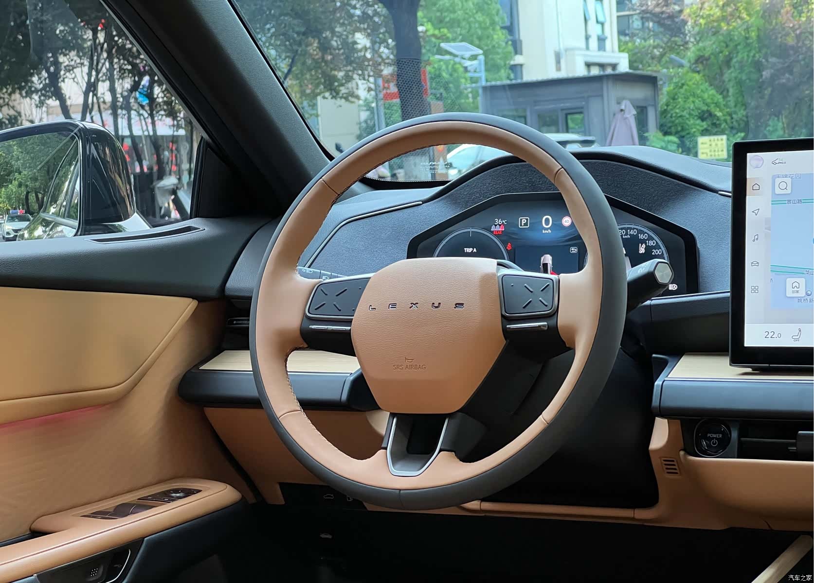 Lexus ES, 2026 16