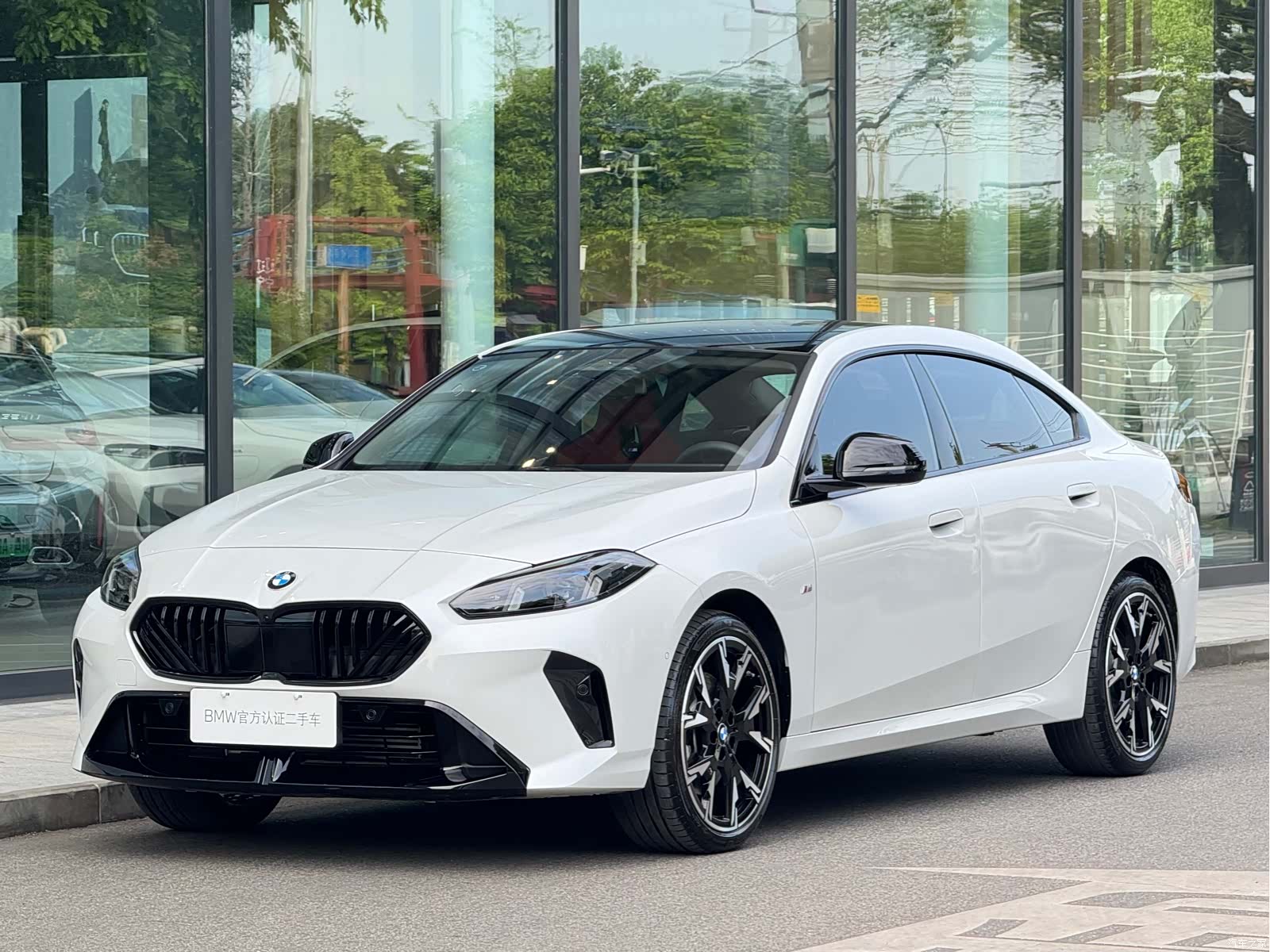 BMW 2 Series, 2025 1