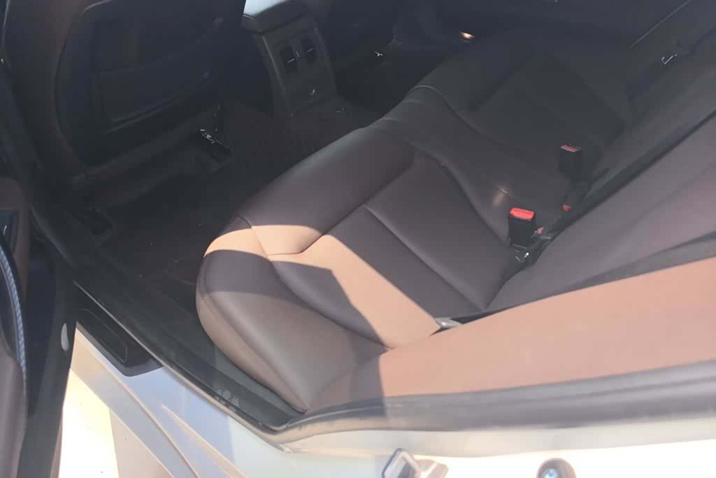 BMW 3 Series, 2019 11