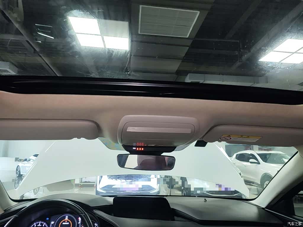 Mazda Mazda3, 2023 18