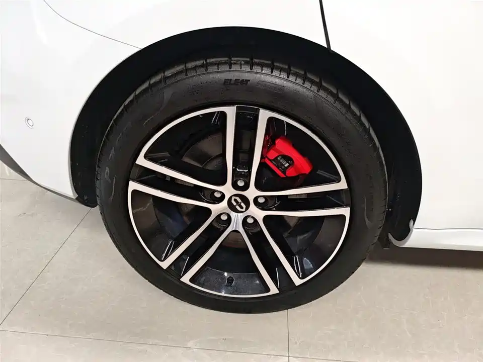 HarmonyOS Ask the world M5