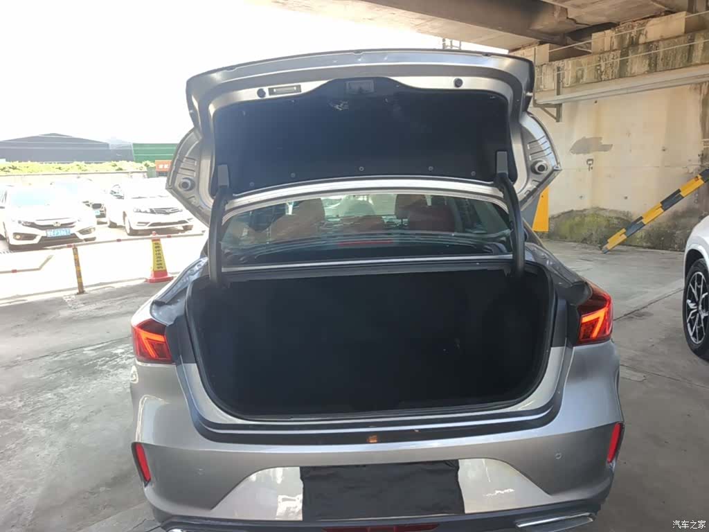 Changan Eado, 2021 13