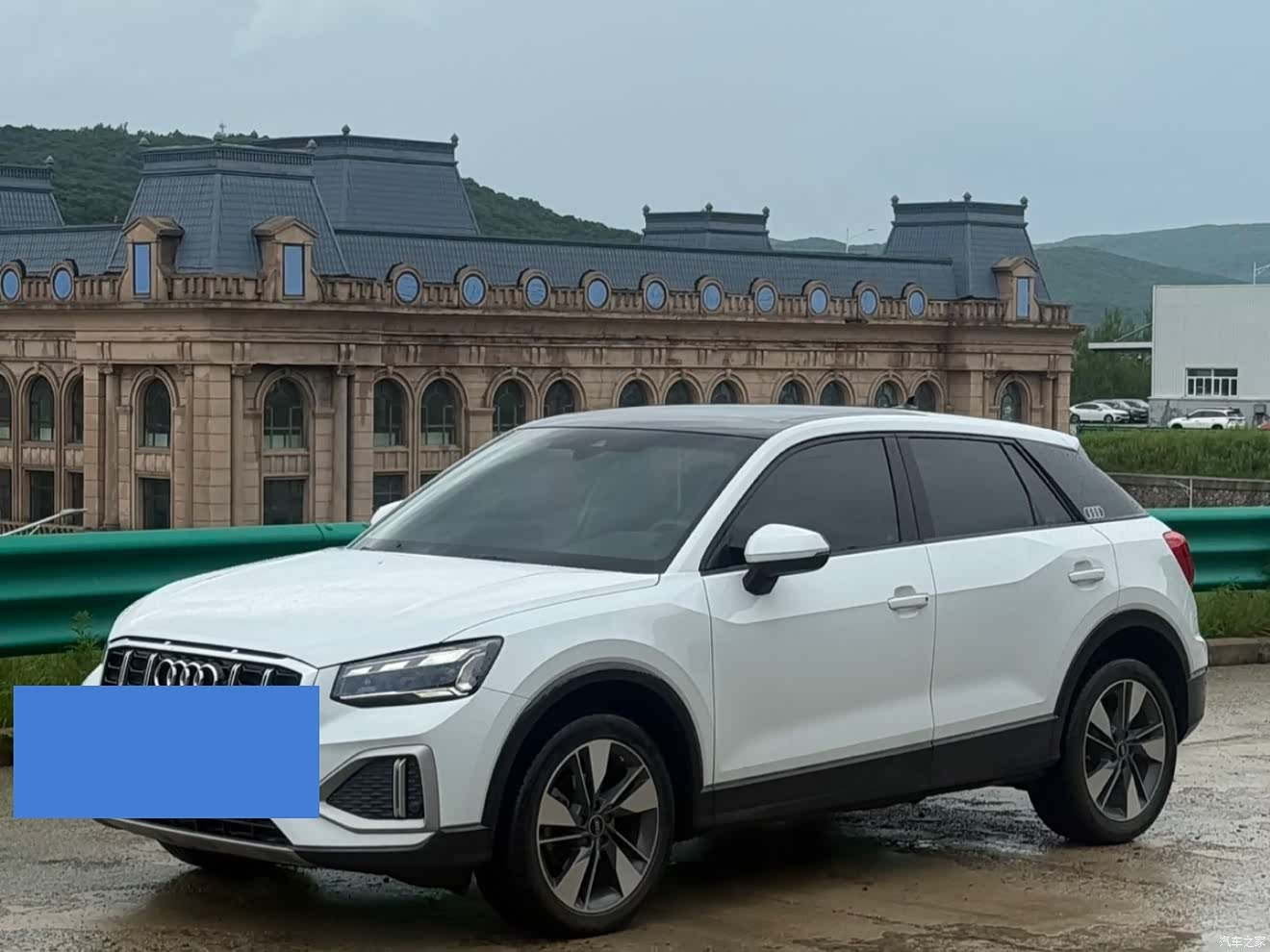 Audi Q2L, 2022 все фото