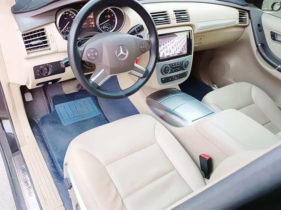 Mercedes-Benz R-class