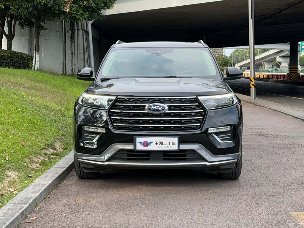 Ford Explorer, 2022 2