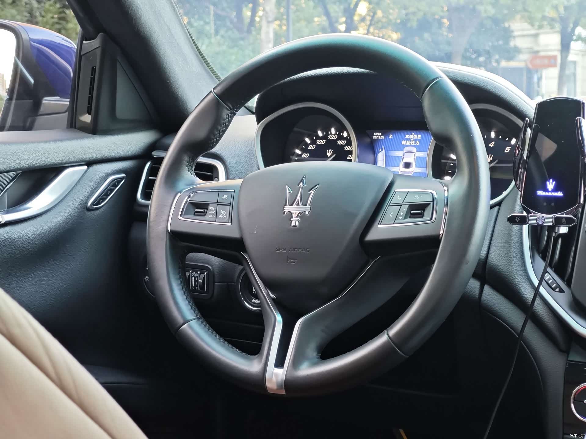 Maserati Ghibli, 2016 все фото