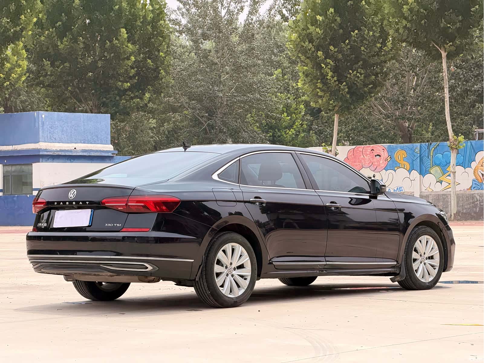 Volkswagen Passat, 2019 3