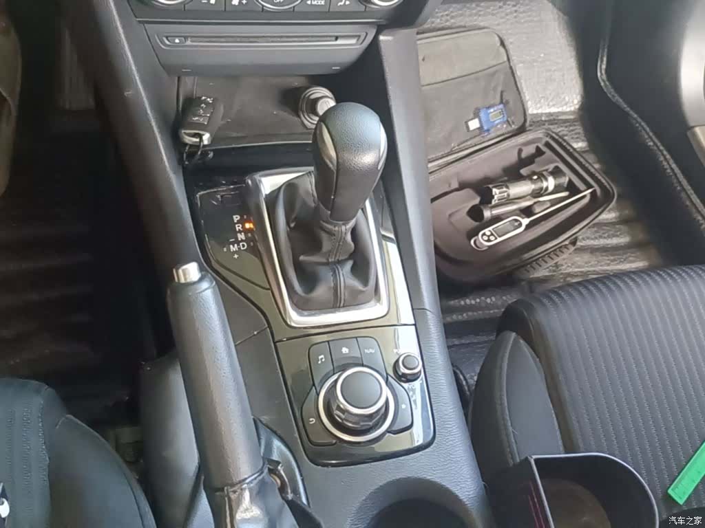 Mazda Mazda3, 2016 14