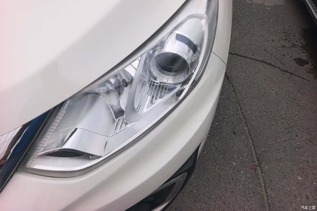 BAIC X35, 2017 все фото