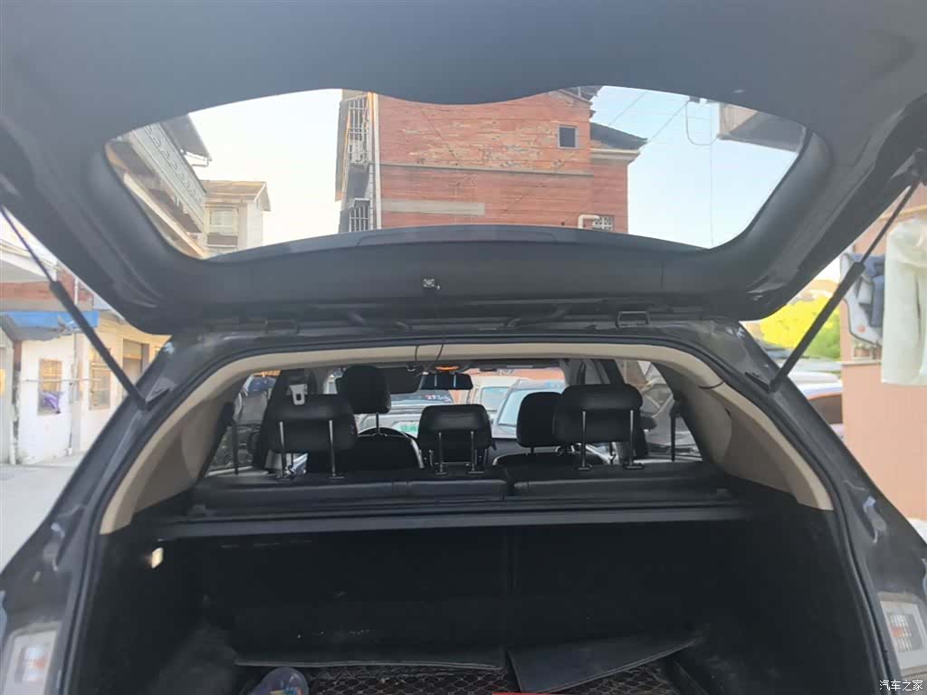 Wuling 560, 2017 19