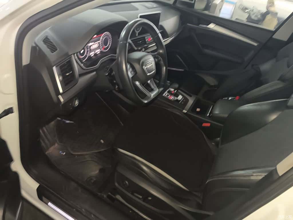 Audi Q5L, 2019 16