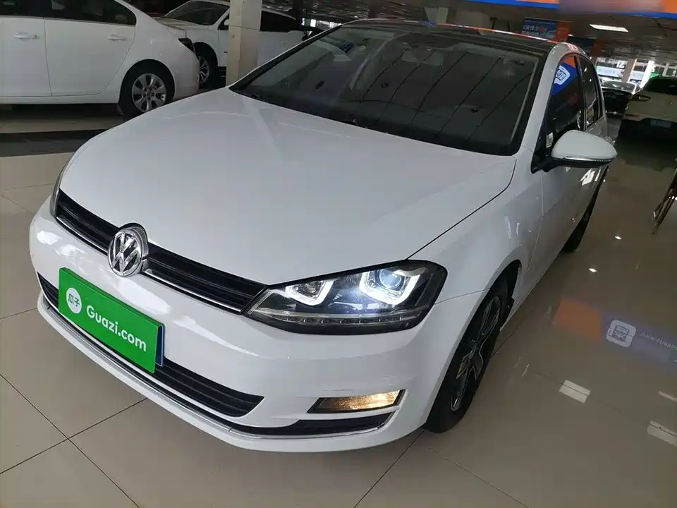 Volkswagen golf