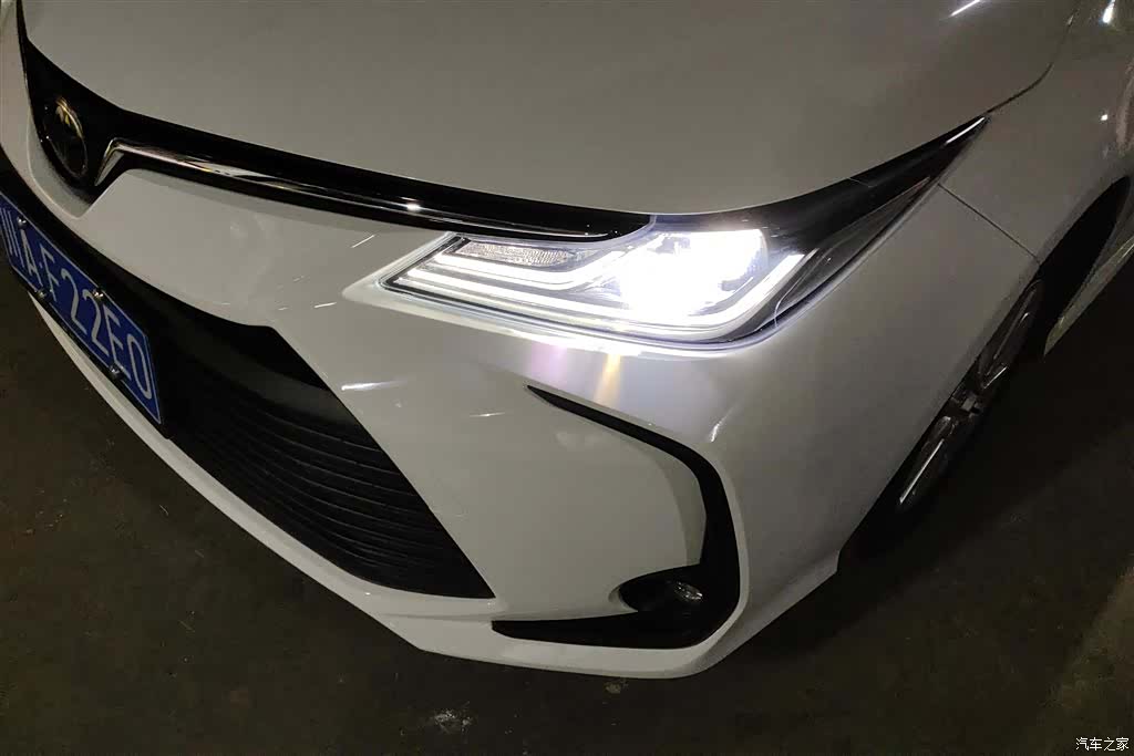 Toyota Corolla, 2021 все фото