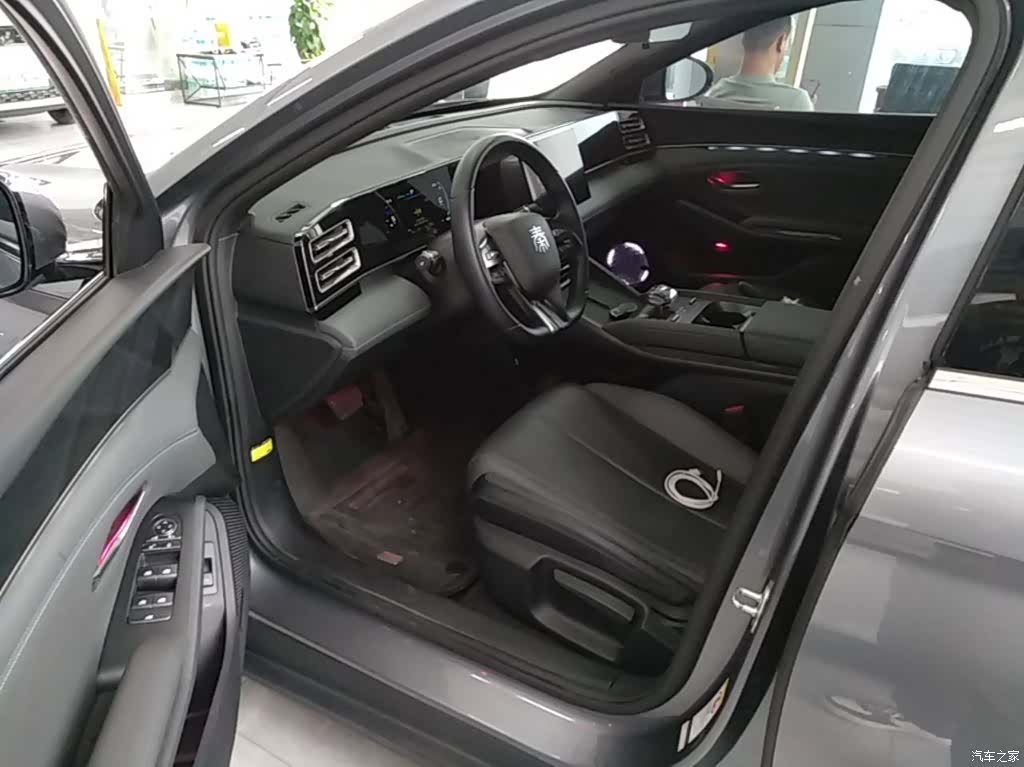 BYD Qin, 2024 16