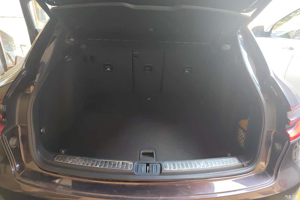 Porsche Macan, 2015 4