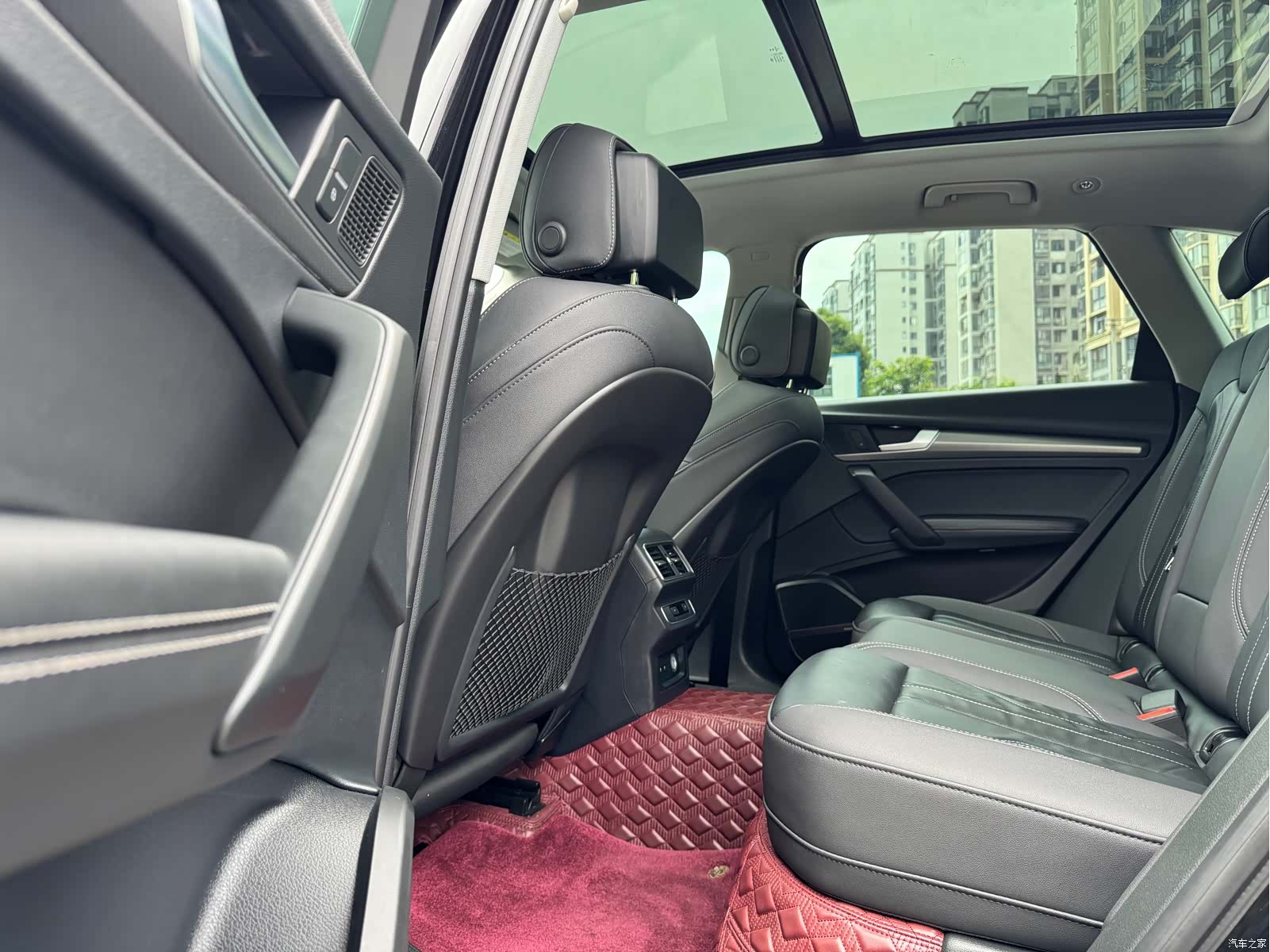 Audi Q5L, 2023 11