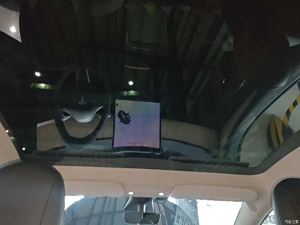 Tesla Model Y, 2021 18