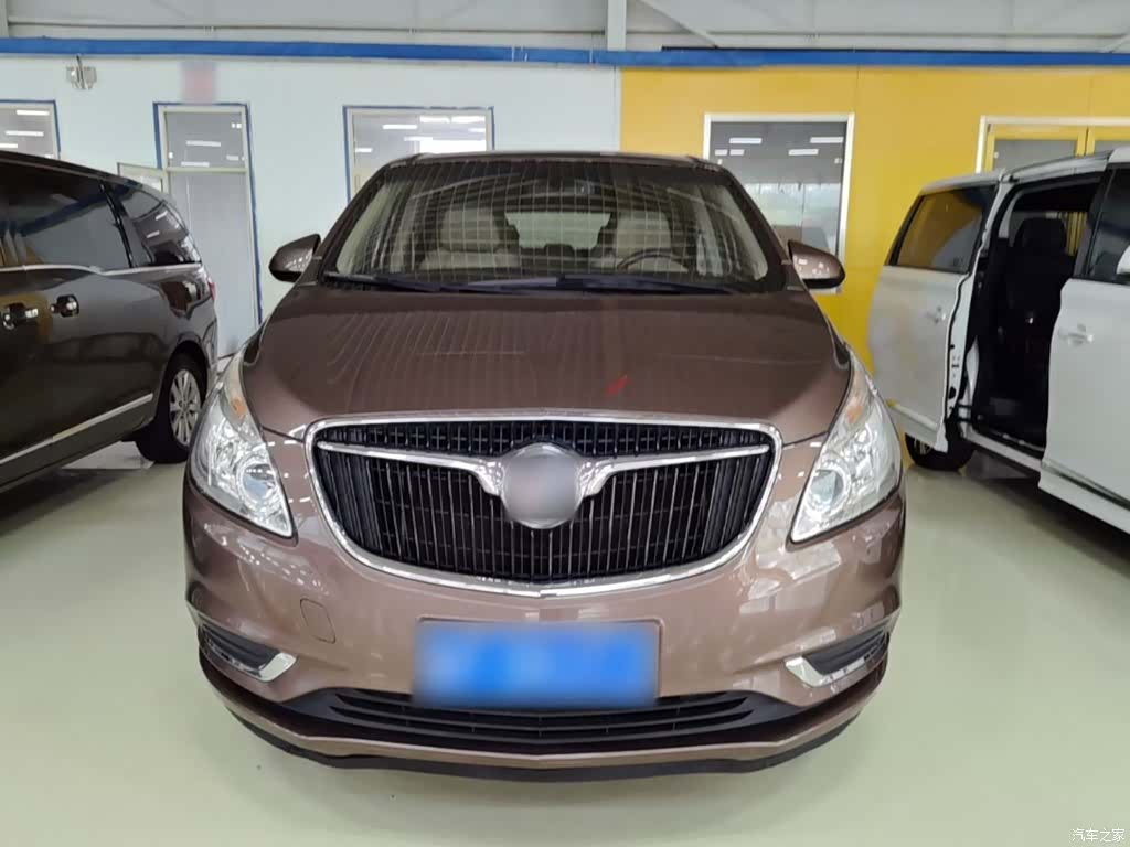 Buick GL8, 2019 3